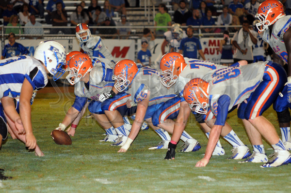 10-10 SA vs. FCHS 010.JPG - SCRIVENER D300